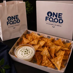 Dips de wantan con crema de palta 8onz
