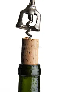 Descorche De Segunda Botella De Vino