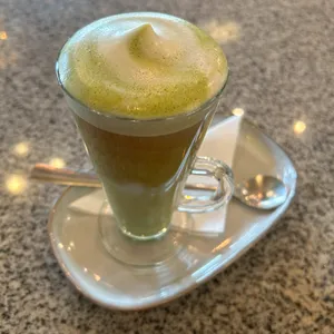 Dirty Matcha Latte