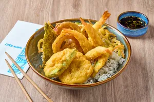 Tempura Don – Camarones, Verduras Tempura y Arroz