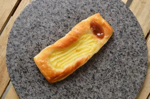 Factura rellena de pastelera