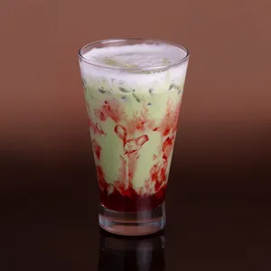Iced Frutilla Matcha