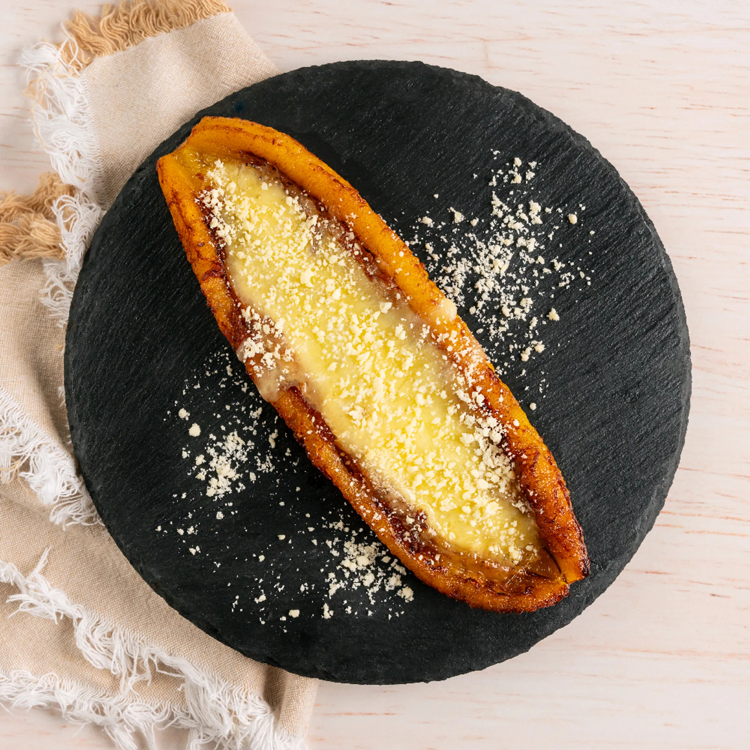 PLÁTANO MADURO CON QUESO Rosti Costa Rica Descubrí el Menú de