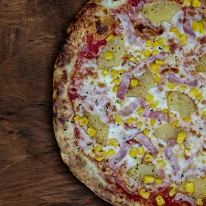 Pizza Ananas dell`autore