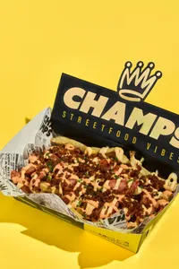 Salchipapas Champy