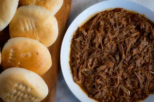 Carne mechada 1 kilo vacuno