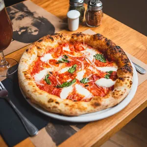 Pizza Diavola