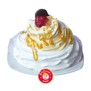 Nido merengue crema y fruta
