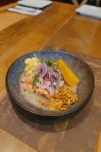 Ceviche mixto La Perla