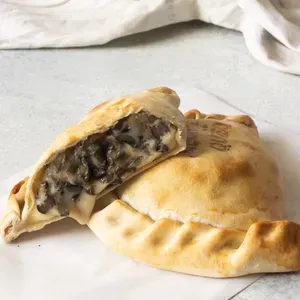 Empanada Champiñón Queso