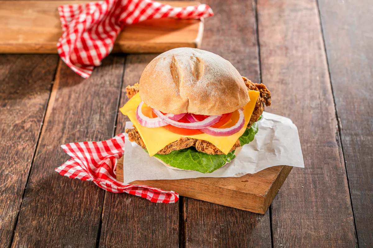 Crispy chicken sandwich