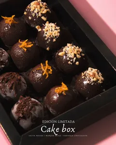 Cake Box - San Valentin (DELIVERY PUEDE ARRIESGAR PRESENTACIÓN)