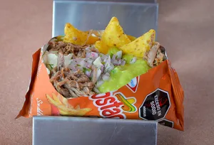 Birrialocos Tostacos Familiares