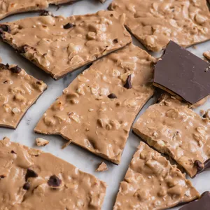 Tabletas de Caramelo, Almendras y Chocolate 200 gr