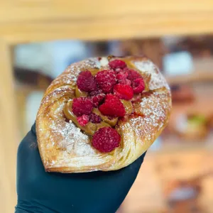 Danesa Dulce de Leche Frambuesa