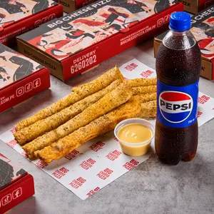 Palitos Parmesanos Dip + Bebida