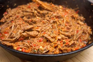 Carne deshilachada