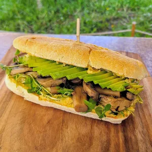 Ciabatta Champiñon Hummus