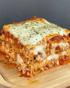 Lasaña Mixta - Junior (1 Porcion)