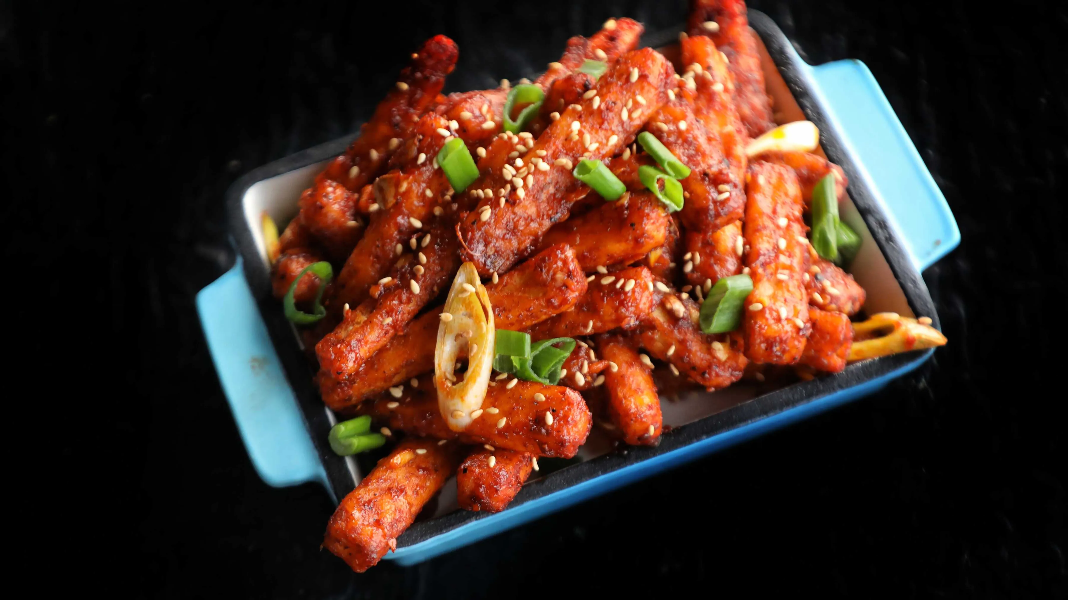Chelli Merchii Chilli Baby Corn - Mirchi - The Aroma | Comida India | Sushi