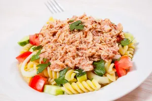 Ensalada de Pasta Con Atún y Verduras