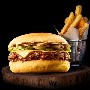 Colorado Burger + Papas