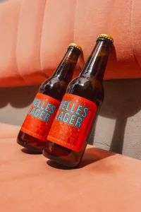 HELLES LAGER BOTELLA