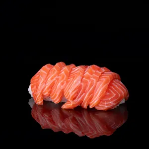 Sashimi salmón (8 unidades)