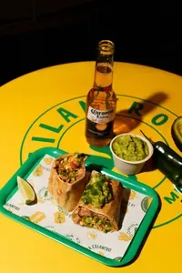Burrito Cilantro de Cerdo al Pastor