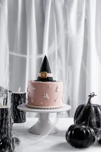 Torta Bruja rosada