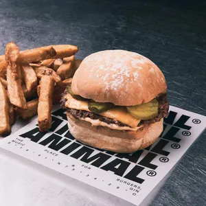 Hamburguesa Clásica Smash en Combo
