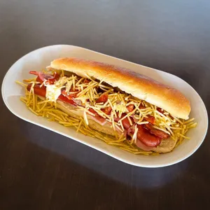 Cachorro Fosforito (perrito caliente Portugués)