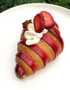 Croissant frutos rojos