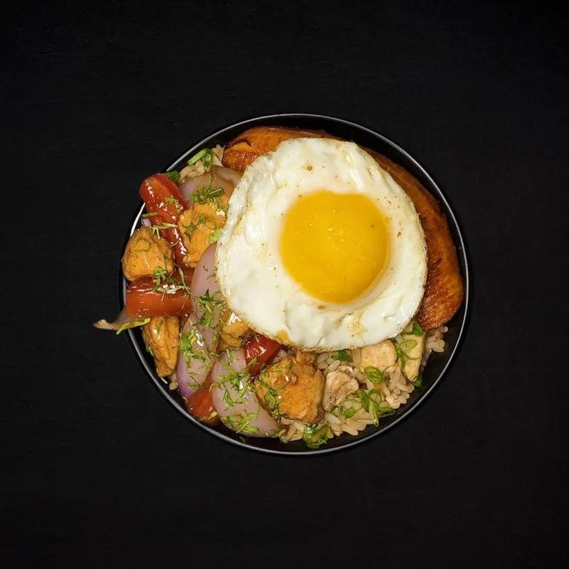 Montado Pollo Saltado Montado Pollo Saltado