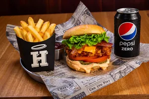 Combo BLT + Papas Fritas y Bebida 350cc