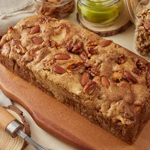 Queque de Manzana, Canela Y Frutos Secos $12.900