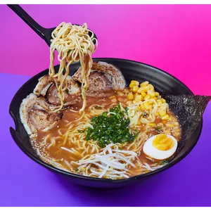 Ramen + 10 makis