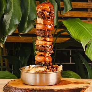 PILA DE HAMBURGUESAS