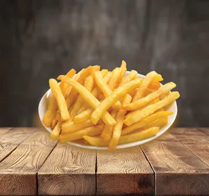 Papas fritas siempre crujientes. disfrutan 2 personas.