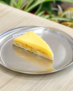 Tarte au citron de Helene & Martin. Pastelería francesa con delivery y pasteles a domicilio en Viña del Mar.