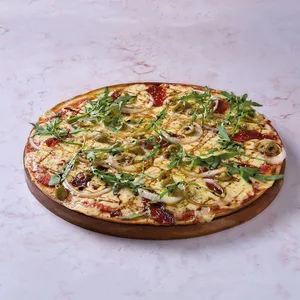 Pizza Grande Hummus