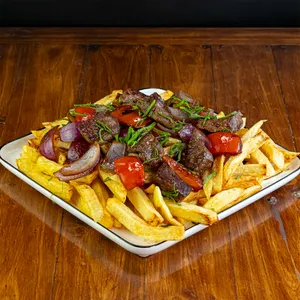Chorrillana de Lomo Saltado