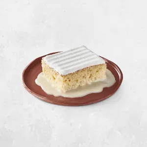 Postre tres leches