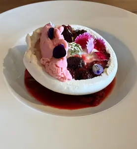 Pavlova de Frutos Rojos