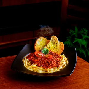 Fetuccini bolognesa mixto Fetuccini bolognesa mixto