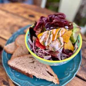 Ceviche Casa (mixto veggie)+Pan Masa Madre APLV, Sin Soya.