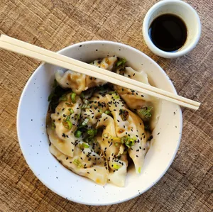 Gyozas de Cerdo (5 unds)