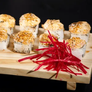 Dragón Roll