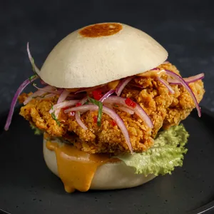 Bao con Pollo