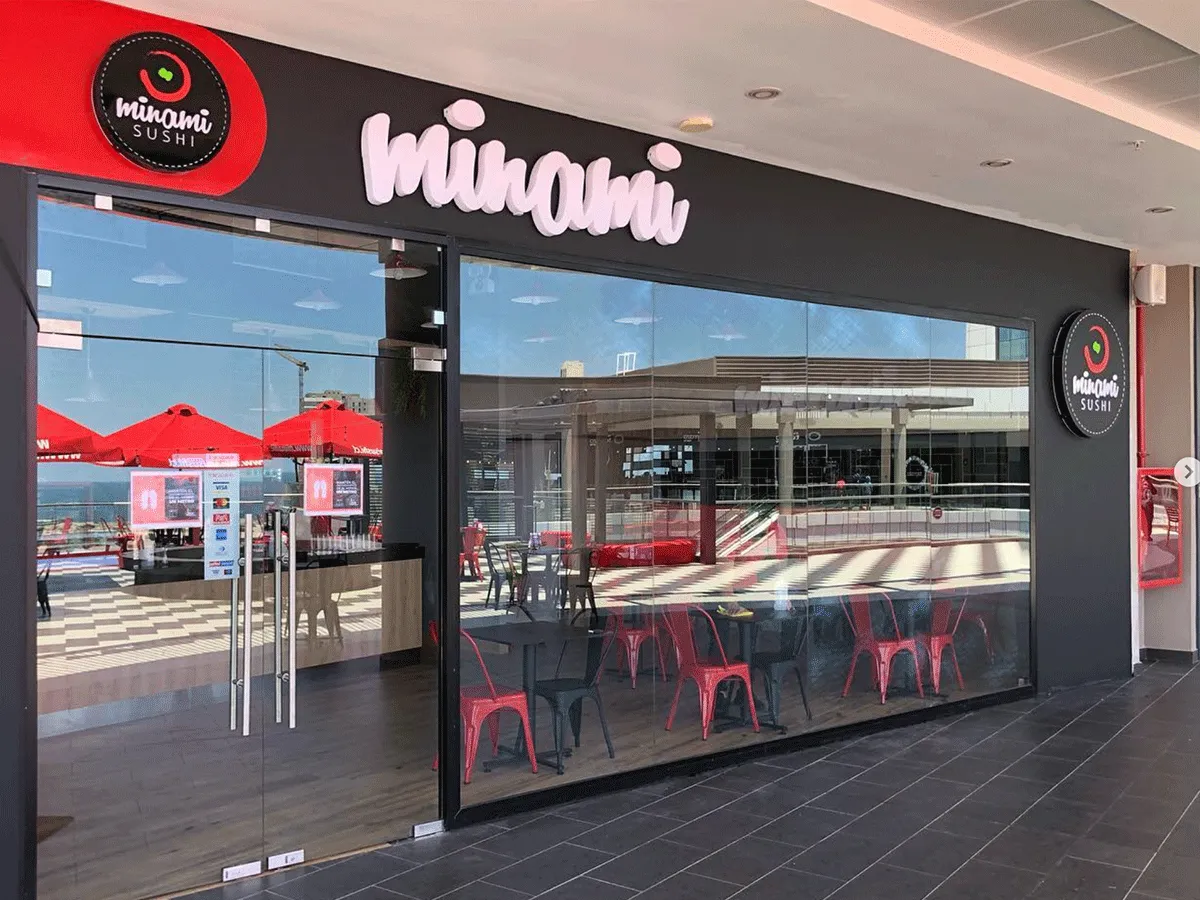 Minami Sushi Mall Paseo La Portada